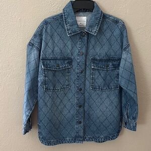 Celebrity Pink Women’s Cotton Quilt Print Shacket Denim Jacket, XS, Oversized